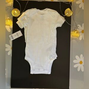 NWT (5) 9m Bodysuits